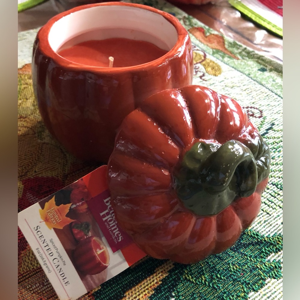 Ceramic Pumpkin Candle with Pumpkin Spice Candle